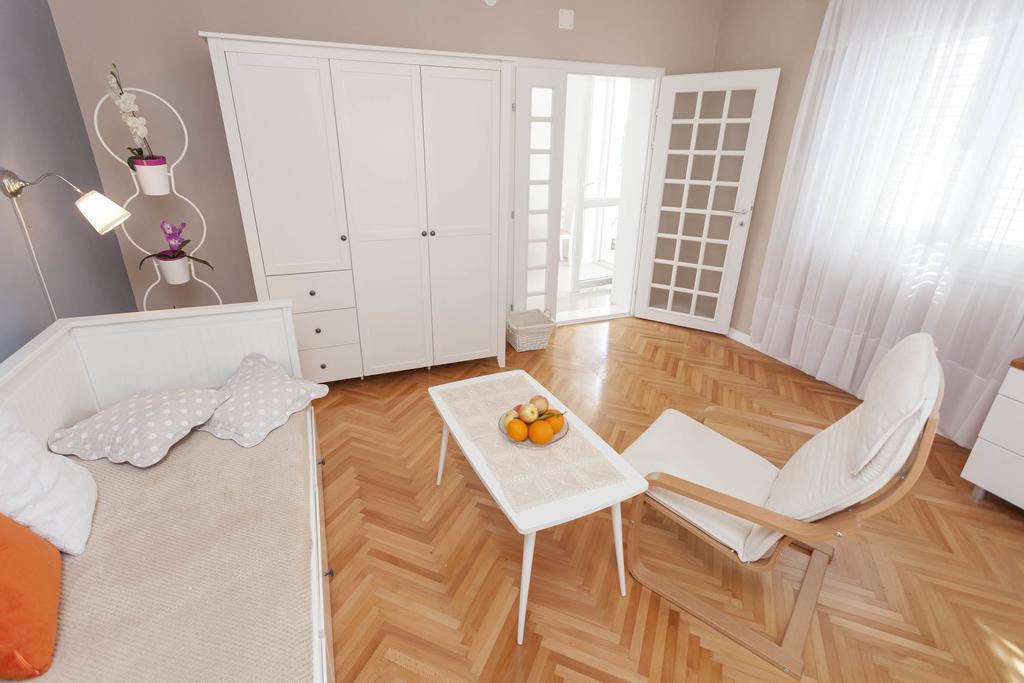 Apartment Nena & Petar Makarska Exterior photo